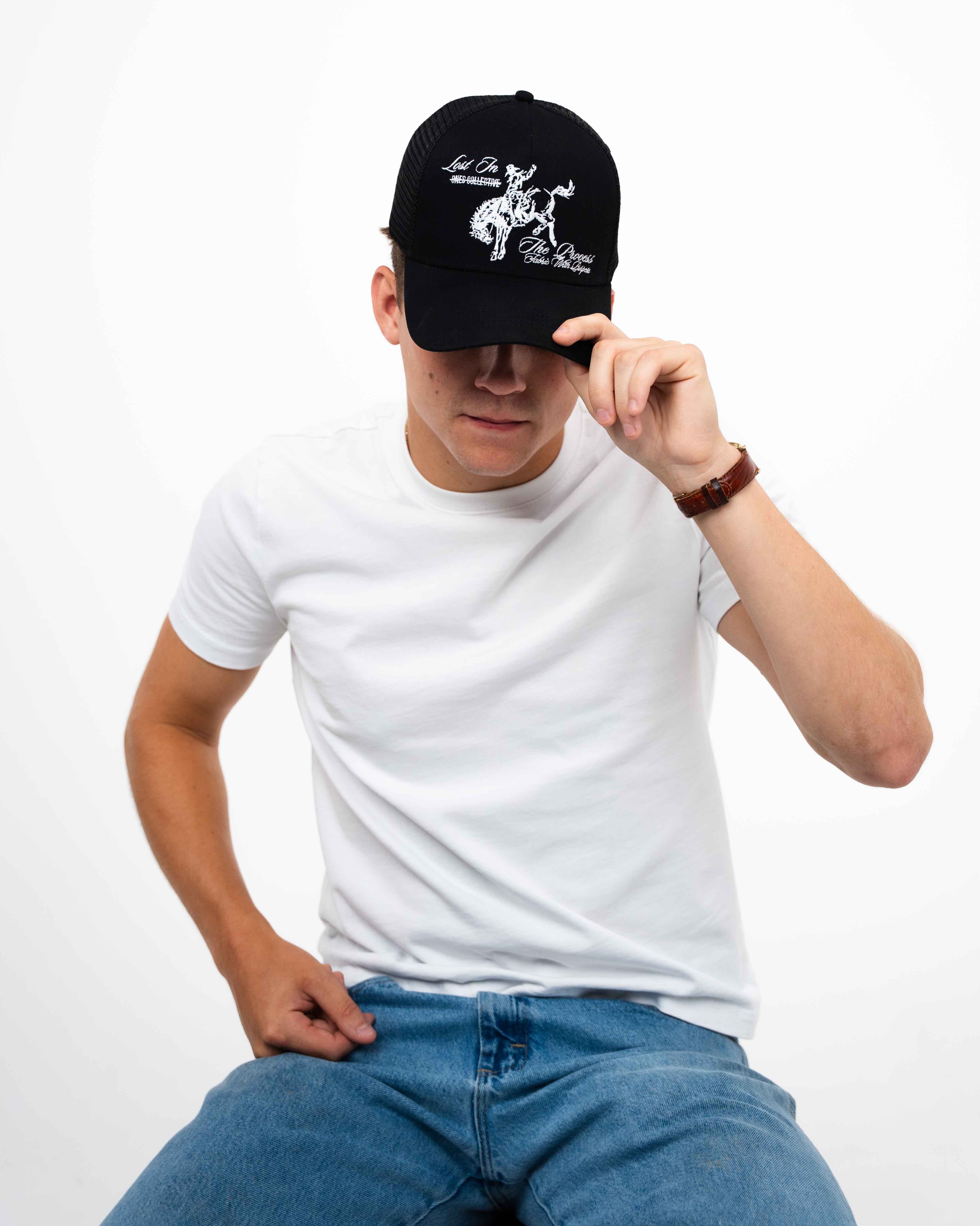 Ones Mesh Trucker (Black)