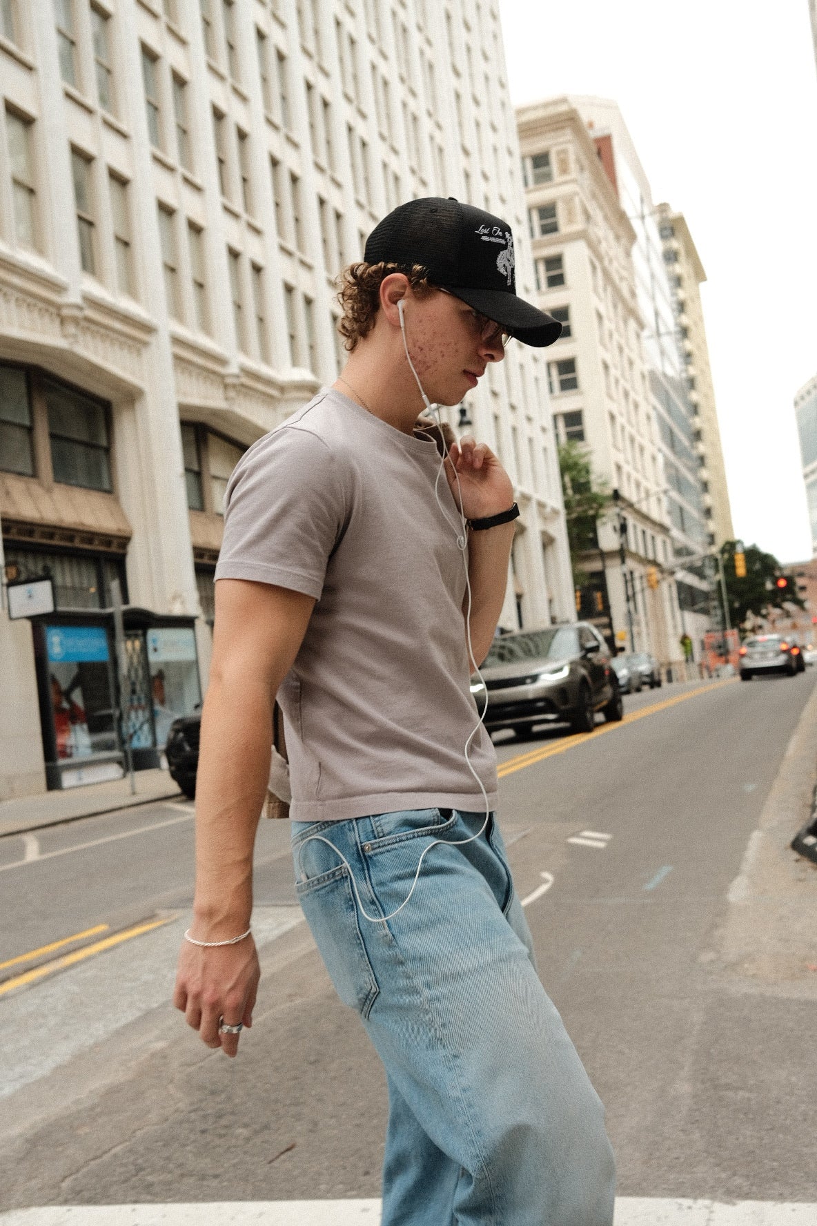 Men's Fitted Tee (Smoke Grey)